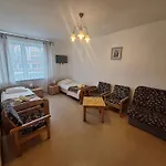 Politechnika Warszawska Osrodek Wypoczynkowy Resort *