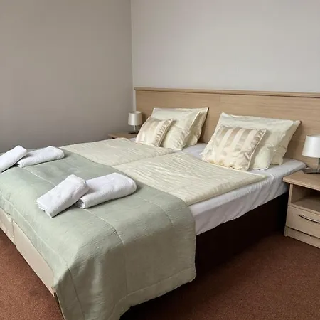 Politechnika Warszawska Osrodek Wypoczynkowy Semesteranläggning (resort)