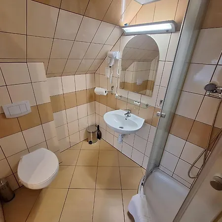 Politechnika Warszawska Osrodek Wypoczynkowy Semesteranläggning (resort) Sarbinowo