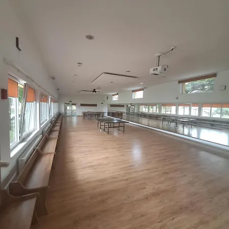 Politechnika Warszawska Osrodek Wypoczynkowy Semesteranläggning (resort)